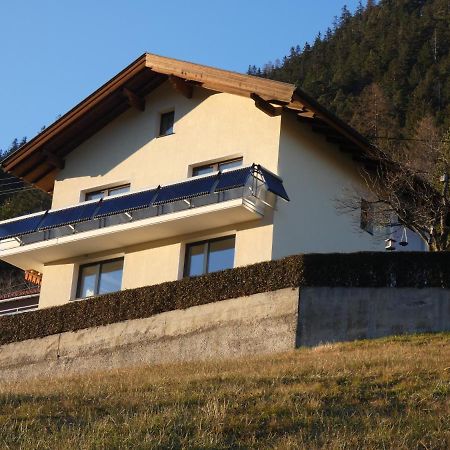 Апартаменты Haus Alpenrose Тринс Экстерьер фото